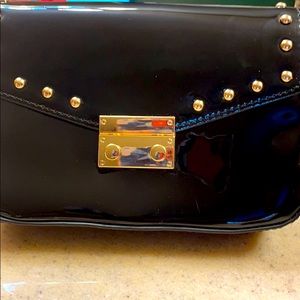 Shiny black waist bag